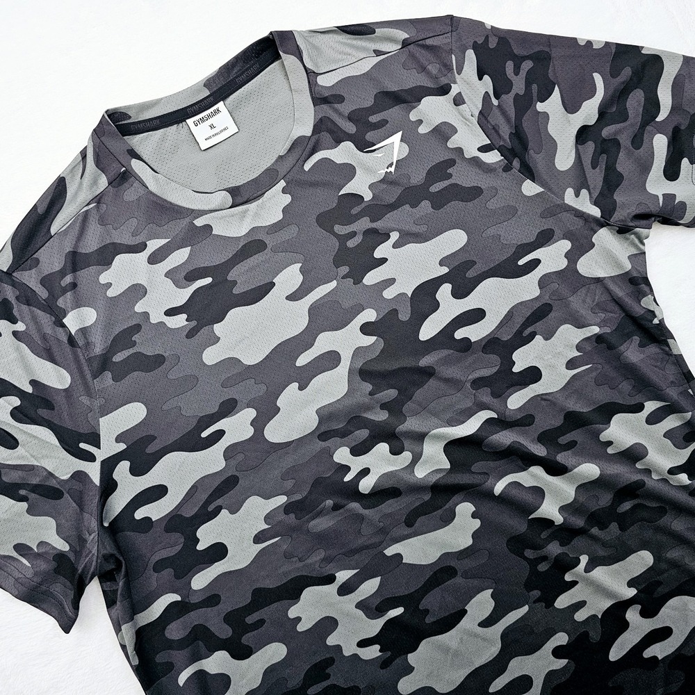 Gymshark Shirt Mens XL‎ Gray Black Camouflage Short Sleeve Performance Gym